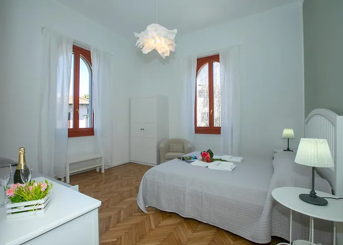 Διαμέρισμα Residenza Gardenia View Center - Happy