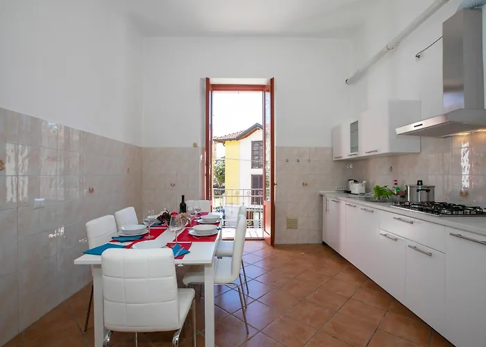 Residenza Gardenia View Center - Happy Daire Luino