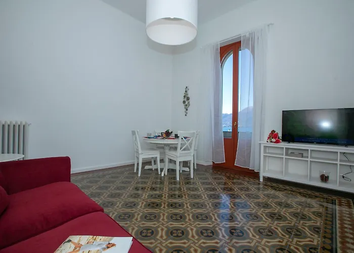 Residenza Gardenia View Center - Happy *