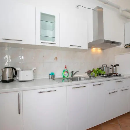 Appartamento Residenza Gardenia View Center - Happy *