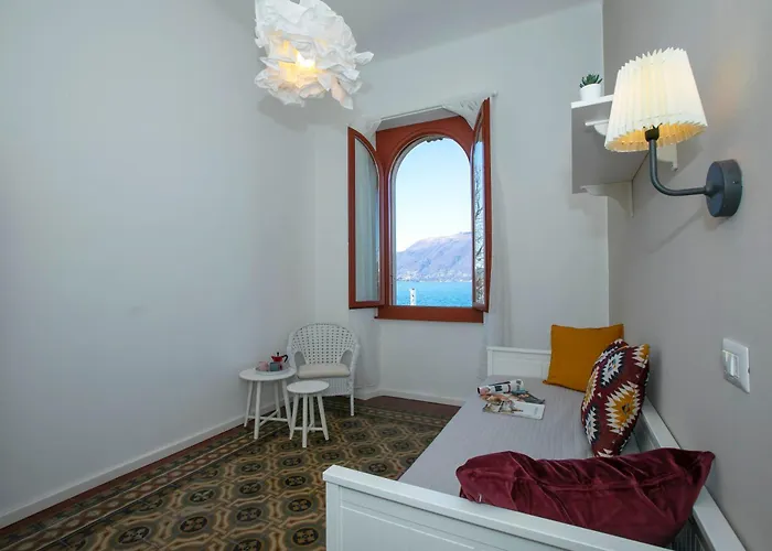 Residenza Gardenia View Center - Happy *